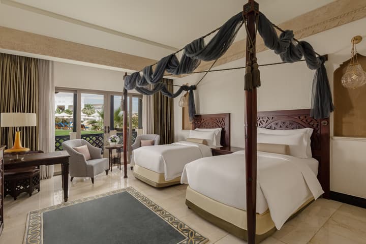 Sharq Village & Spa, a Ritz-Carlton Hotel