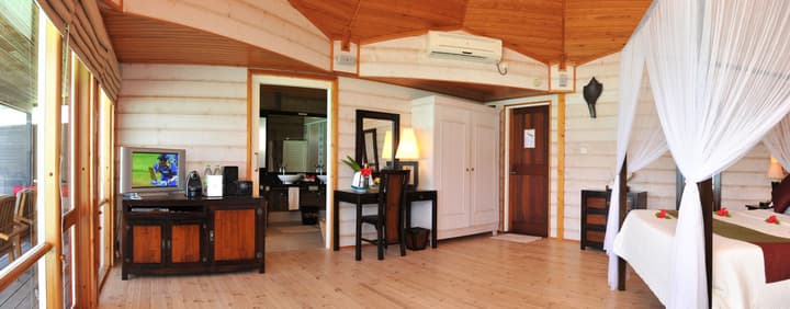 Komandoo Maldives Island Resort