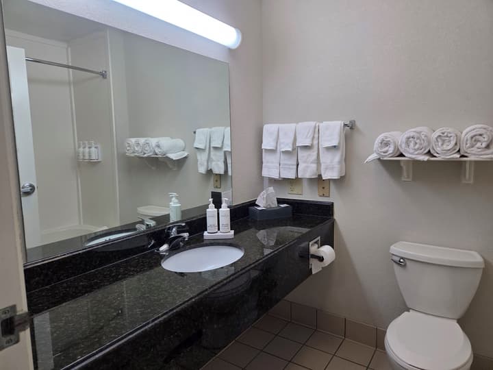 Stay Well Inn & Suites