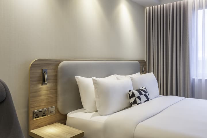 Holiday Inn Express Hotel Dublin Airport by IHG