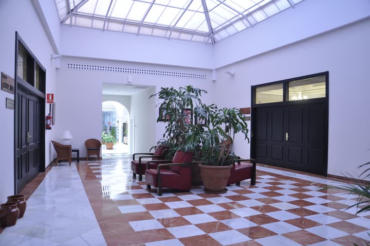 Senator Cadiz Hotel