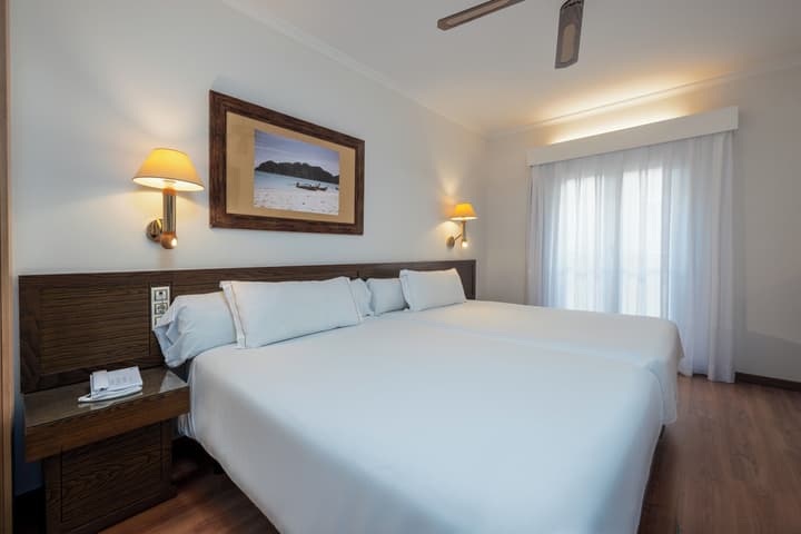 Senator Cadiz Hotel