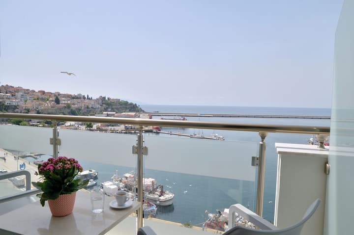 Galaxy Hotel Kavala, Vassilicos House of Hospitality