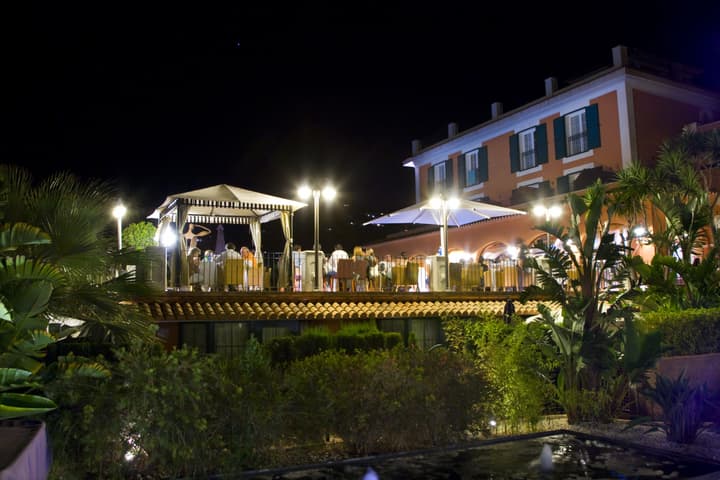 Hotel Les Rotes
