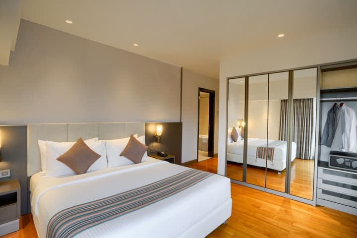 Somerset Berlian Jakarta
