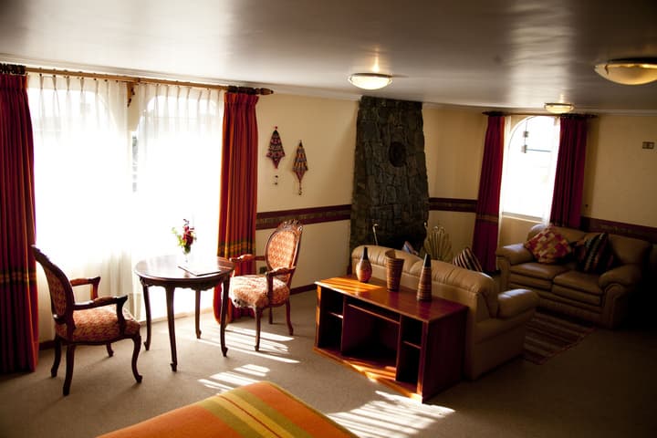 Taypikala Hotel Lago