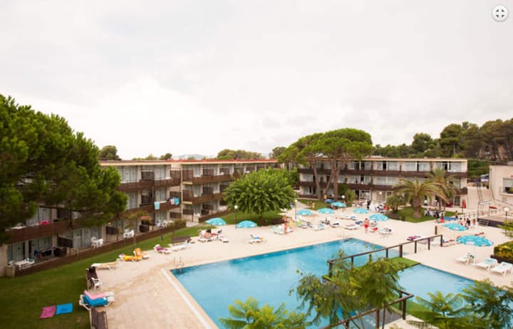 Aparthotel Comtat Sant Jordi