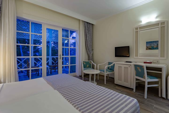 Asteria Family Resort Side (Ex. Euphoria Palm Beach)