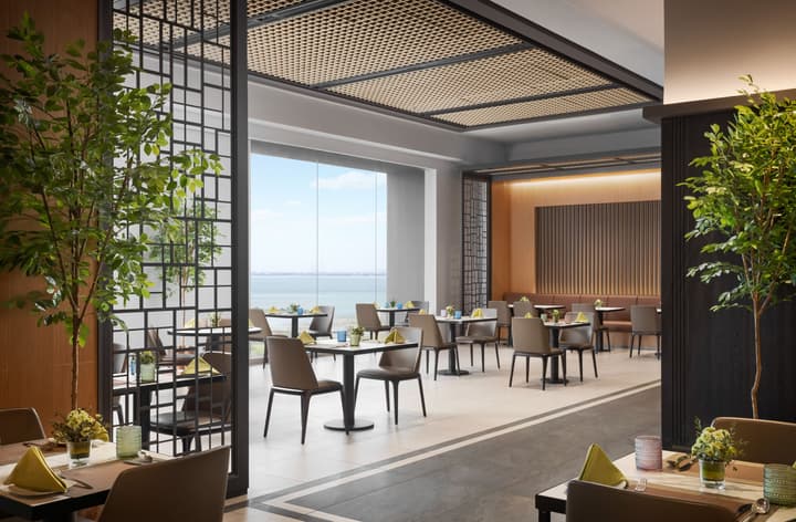 G Hotel Gurney