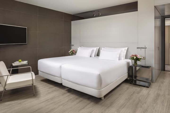 NH Collection Barcelona Constanza