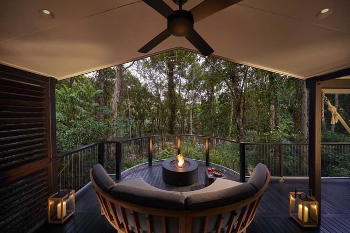 Silky Oaks Lodge, Beckons