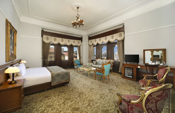 Legacy Ottoman Hotel