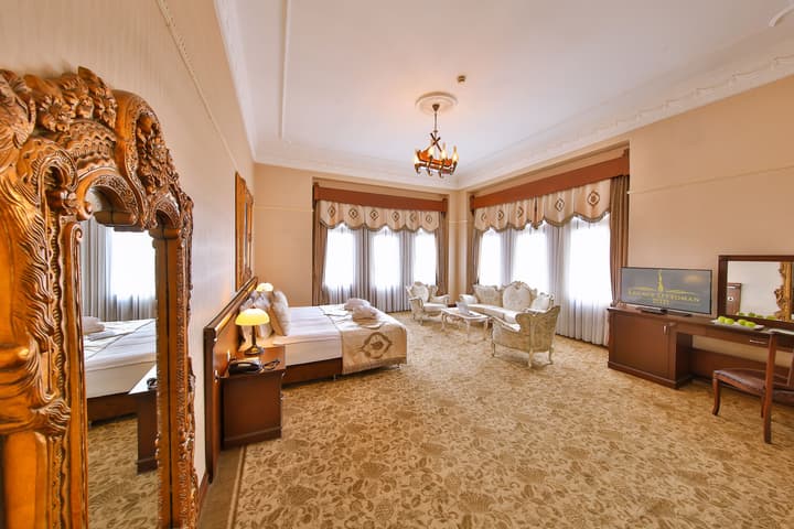 Legacy Ottoman Hotel