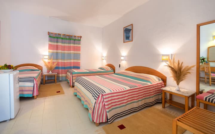 Hotel Samira Club - Caters to Couples