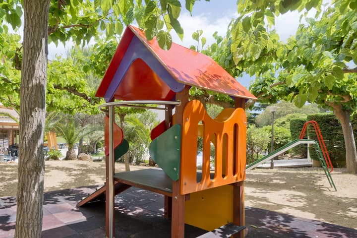 Apart-hotel GHT Tossa Park
