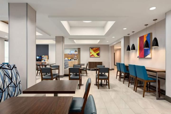 Holiday Inn Express Hotel & Stes Salt Lake City-Airport East by IHG