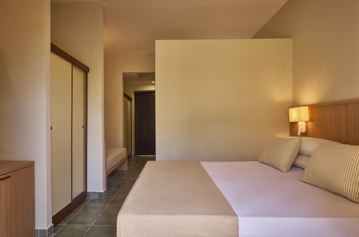 Serenè Resort
