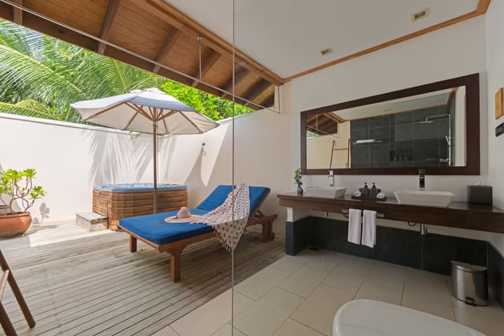Vilamendhoo Maldives Resort Island