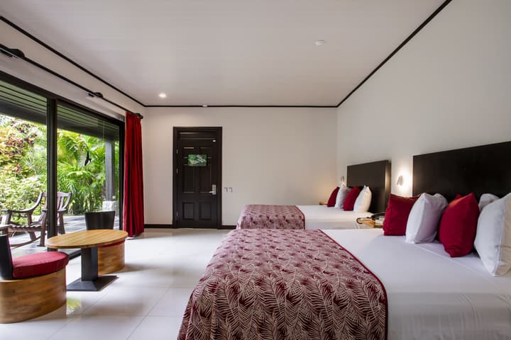 Arenal Manoa & Hot Springs Resort