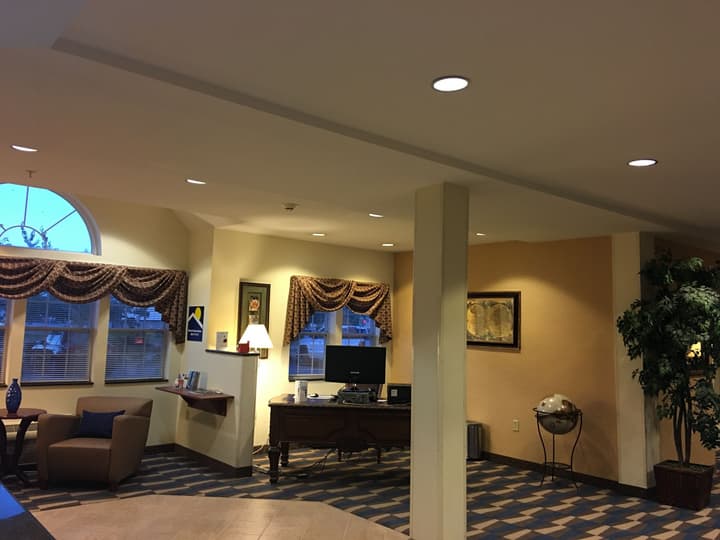 Microtel Inn & Suites by Wyndham Indianapolis Airport
