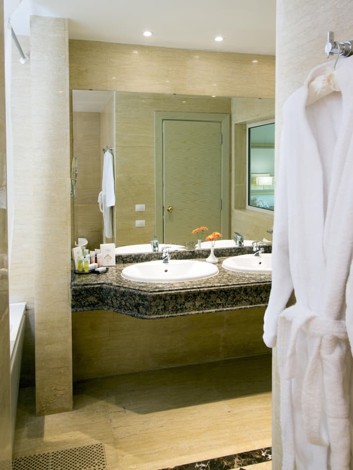 Swiss Inn Pyramids Golf Resort
