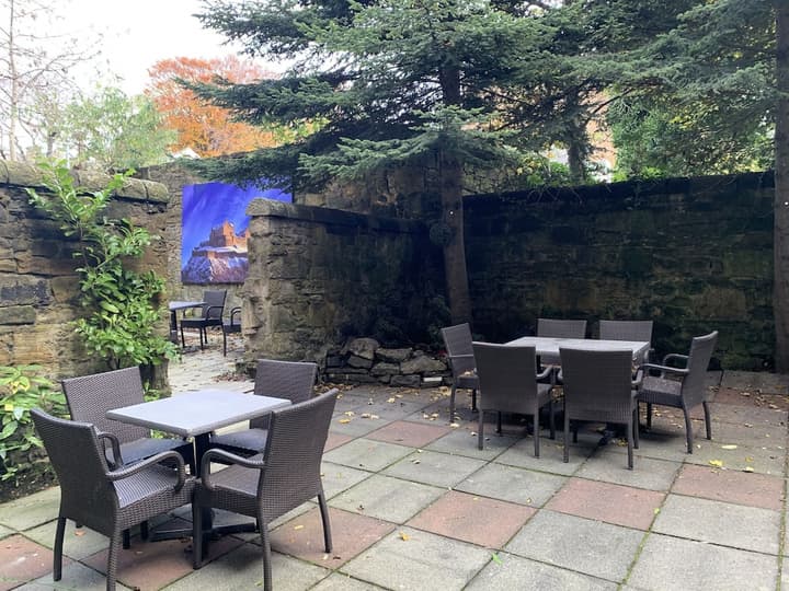 Piries Hotel