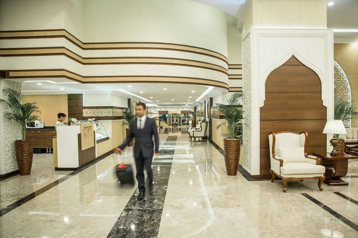 Ezdan Hotel West Bay