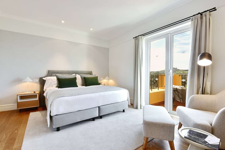 Dolce by Wyndham CampoReal Lisboa