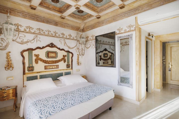 ROMANICO PALACE LUXURY HOTEL & SPA