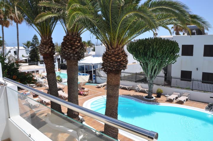 Apartamentos Los Tulipanes