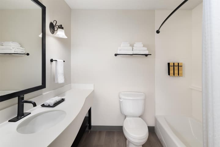 Best Western Plus Frontier Inn