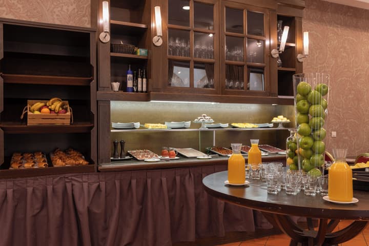 Hotel San Antonio El Real