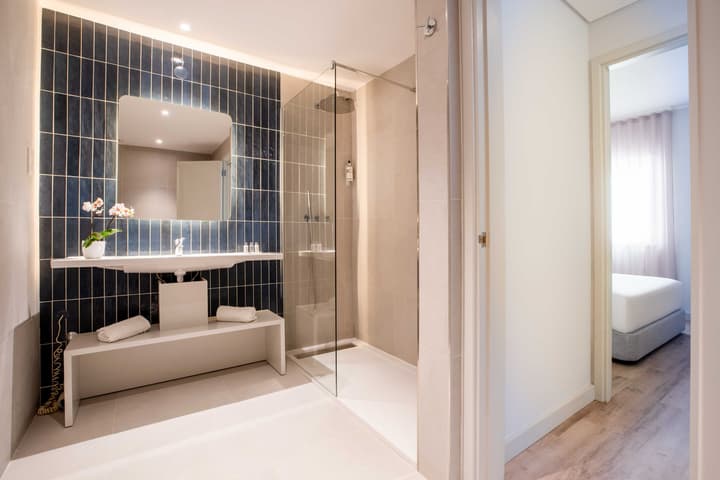 Aqualuz Lagos by The Editory