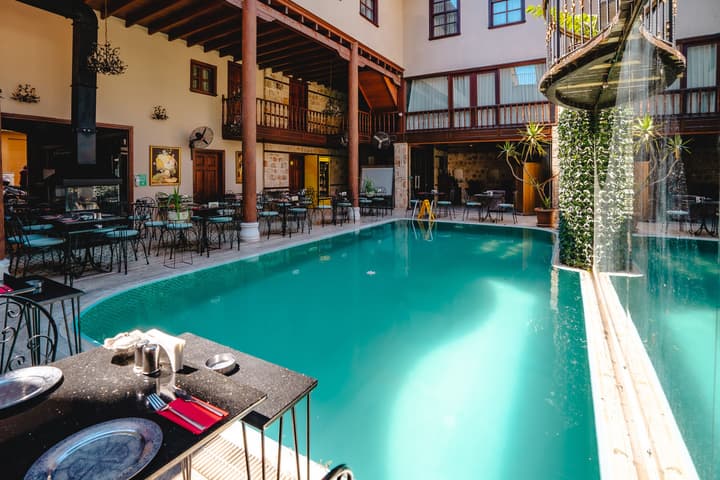 Mediterra Art Hotel
