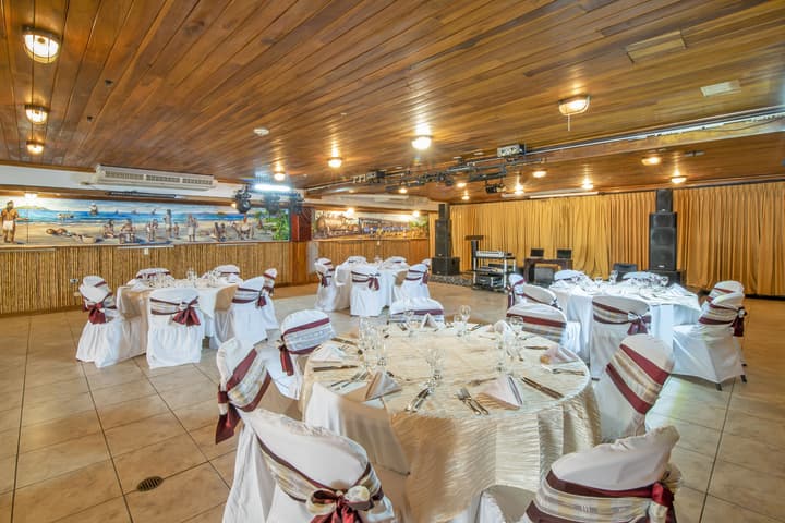 Hotel Villas Lirio