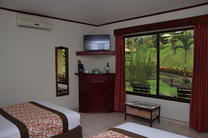 Arenal Volcano Inn