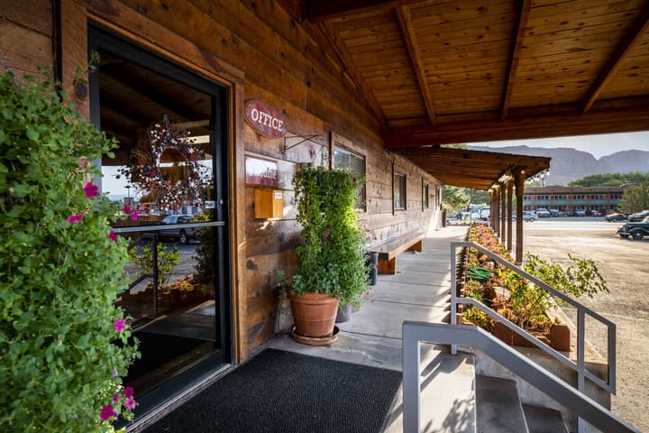 Red Stone Inn, a Dazzler Select by Wyndham
