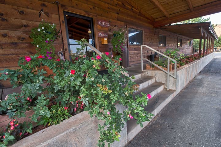 Red Stone Inn, a Dazzler Select by Wyndham