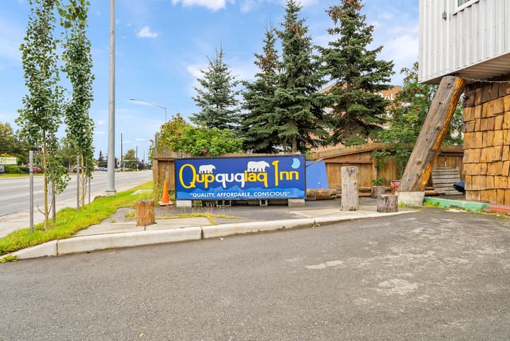 Qupqugiaq Inn