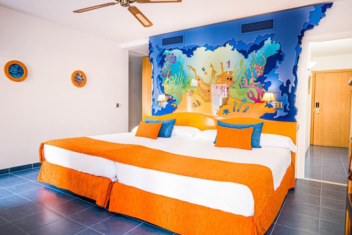 Diver Roquetas Hotel