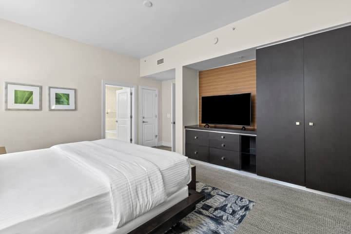Provident Doral at the Blue Miami