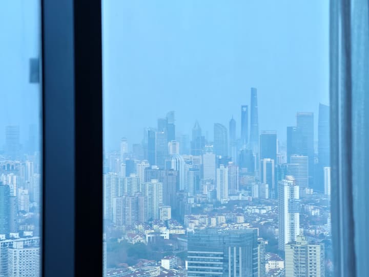 Renaissance Shanghai Zhongshan Park Skyline Hotel