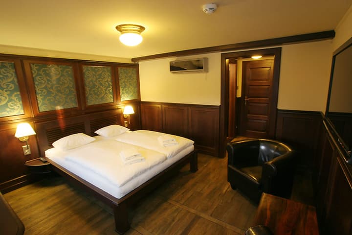 Boat Hotel Matylda