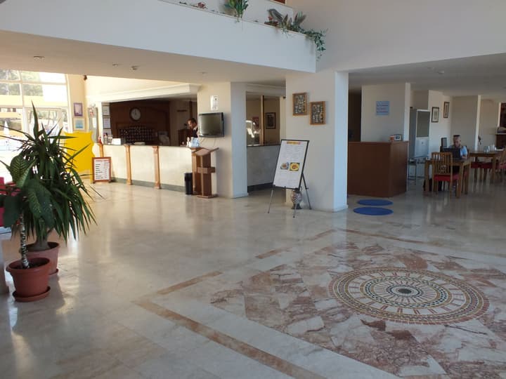 Tuntas Family Suites Kusadasi