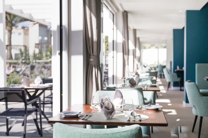 OCEANO Health Spa Hotel