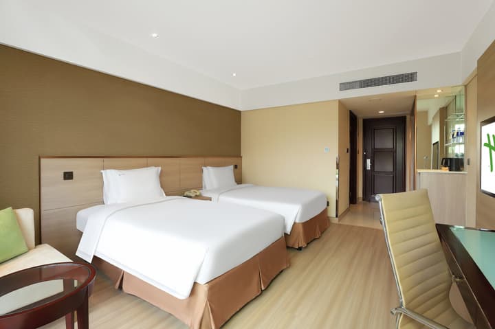 Holiday Inn Shanghai Pudong Nanpu by IHG