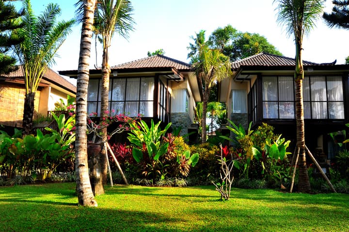 Segara Village Hotel