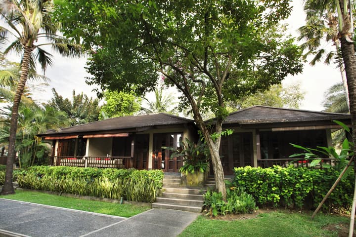 Segara Village Hotel