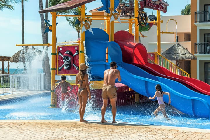 Ocean Coral Riviera Cancun All Inclusive