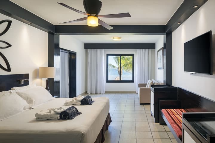 Ocean Coral Riviera Cancun All Inclusive